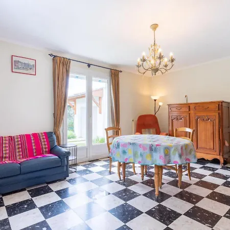 Helios By Interhome Vakantiehuis